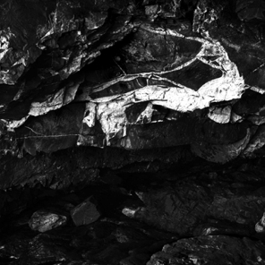 Rock Vein, Low Tide Cave